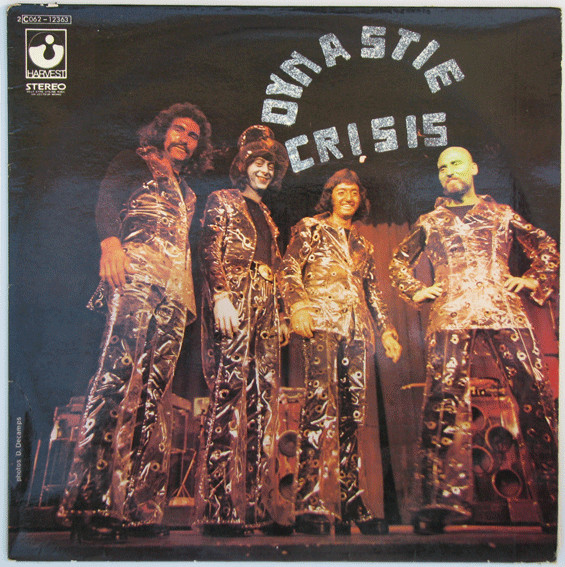 Dynastie Crisis - Dynastie Crisis